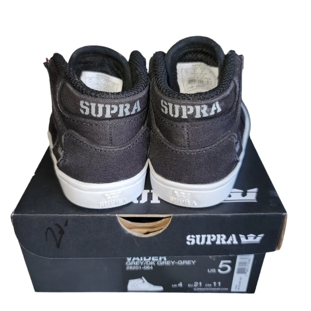 BOYS Supra Hightop Sneakers